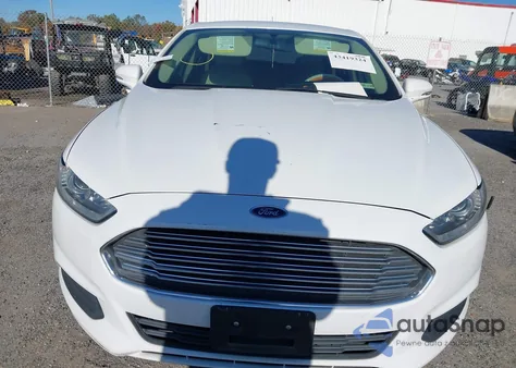2016 Ford Fusion Se z USA, uszkodzony, nr VIN 1FA6P0H73G5118697